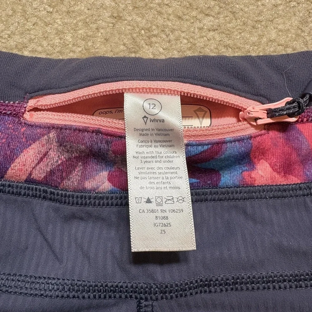 Ivivva Running Shorts Girls‎ 12 Blue Striped Floral Waistband Lined Gym Athletic